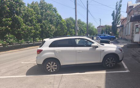 Mitsubishi ASX I рестайлинг, 2011 год, 925 000 рублей, 2 фотография