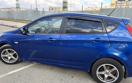 Hyundai Solaris II рестайлинг, 2012 год, 640 000 рублей, 3 фотография