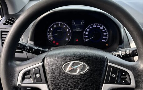 Hyundai Solaris II рестайлинг, 2012 год, 640 000 рублей, 9 фотография