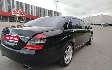 Mercedes-Benz S-Класс, 2006 год, 1 350 000 рублей, 6 фотография