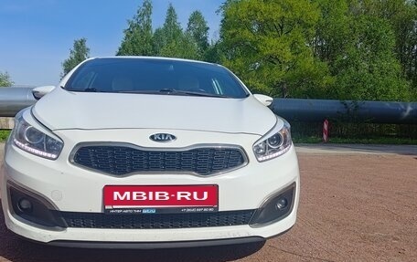 KIA cee'd III, 2015 год, 1 050 000 рублей, 2 фотография