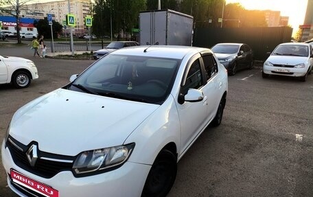 Renault Logan II, 2017 год, 550 000 рублей, 5 фотография
