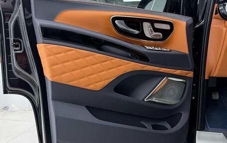 Mercedes-Benz Vito, 2024 год, 6 950 000 рублей, 13 фотография
