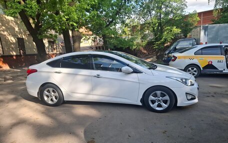 Hyundai i40 I рестайлинг, 2013 год, 800 000 рублей, 2 фотография