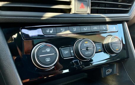 Volkswagen Jetta VII, 2019 год, 1 950 000 рублей, 24 фотография