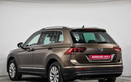 Volkswagen Tiguan II, 2017 год, 2 599 000 рублей, 7 фотография