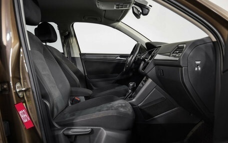 Volkswagen Tiguan II, 2017 год, 2 599 000 рублей, 22 фотография