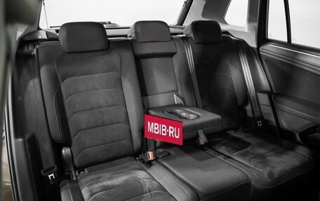 Volkswagen Tiguan II, 2017 год, 2 599 000 рублей, 24 фотография