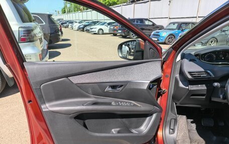 Peugeot 3008 II, 2018 год, 1 949 000 рублей, 10 фотография