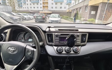 Toyota RAV4, 2013 год, 1 900 000 рублей, 3 фотография