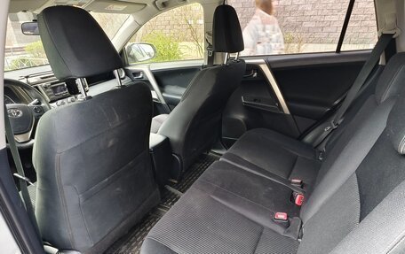 Toyota RAV4, 2013 год, 1 900 000 рублей, 5 фотография