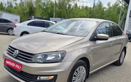 Volkswagen Polo VI (EU Market), 2015 год, 995 000 рублей, 1 фотография