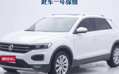 Volkswagen T-Roc I, 2021 год, 1 400 000 рублей, 1 фотография