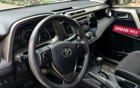 Toyota RAV4, 2013 год, 1 900 000 рублей, 17 фотография
