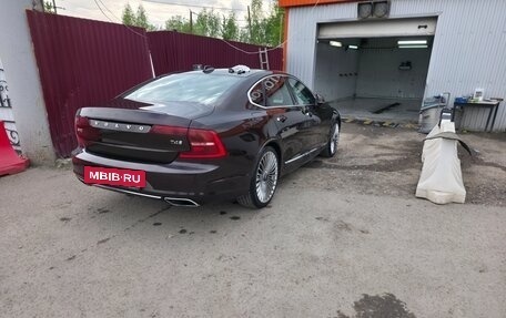 Volvo S90 II рестайлинг, 2019 год, 2 590 000 рублей, 5 фотография