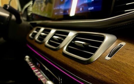 Mercedes-Benz GLS, 2024 год, 19 900 000 рублей, 23 фотография