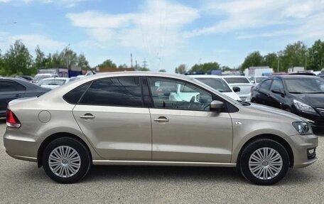 Volkswagen Polo VI (EU Market), 2015 год, 995 000 рублей, 3 фотография