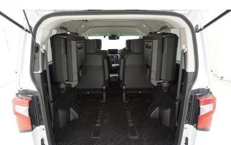 Mitsubishi Delica D:5 I, 2025 год, 4 215 000 рублей, 13 фотография