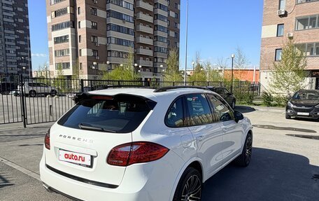 Porsche Cayenne III, 2012 год, 2 990 000 рублей, 5 фотография