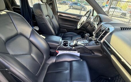Porsche Cayenne III, 2012 год, 2 990 000 рублей, 14 фотография