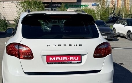 Porsche Cayenne III, 2012 год, 2 990 000 рублей, 6 фотография