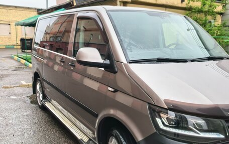 Volkswagen Caravelle T6 рестайлинг, 2016 год, 3 200 000 рублей, 4 фотография