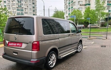 Volkswagen Caravelle T6 рестайлинг, 2016 год, 3 200 000 рублей, 3 фотография
