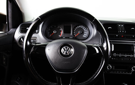 Volkswagen Polo VI (EU Market), 2017 год, 1 099 000 рублей, 17 фотография