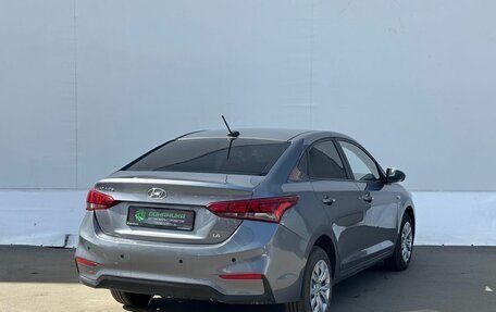 Hyundai Solaris II рестайлинг, 2019 год, 1 385 000 рублей, 5 фотография