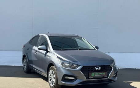 Hyundai Solaris II рестайлинг, 2019 год, 1 385 000 рублей, 3 фотография