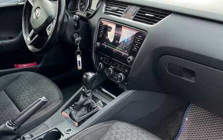 Skoda Octavia, 2017 год, 1 690 000 рублей, 8 фотография