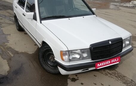 Mercedes-Benz 190 (W201), 1985 год, 100 000 рублей, 10 фотография