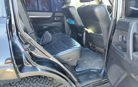 Mitsubishi Pajero IV, 2007 год, 1 400 000 рублей, 16 фотография