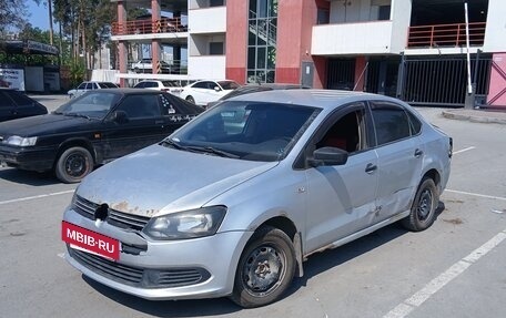 Volkswagen Polo VI (EU Market), 2010 год, 250 000 рублей, 2 фотография