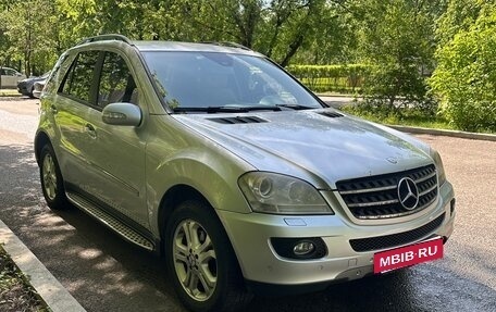 Mercedes-Benz M-Класс, 2005 год, 1 460 000 рублей, 2 фотография