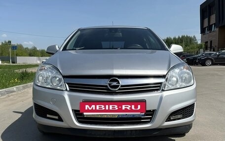 Opel Astra H, 2011 год, 700 000 рублей, 2 фотография