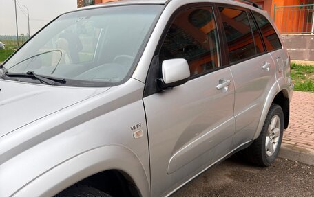 Toyota RAV4, 2004 год, 800 000 рублей, 3 фотография