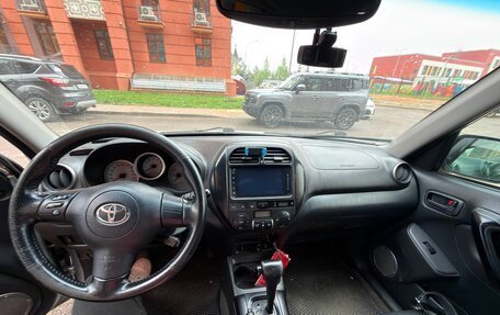 Toyota RAV4, 2004 год, 800 000 рублей, 9 фотография