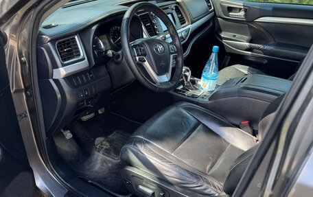 Toyota Highlander III, 2014 год, 2 500 000 рублей, 4 фотография