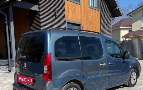 Peugeot Partner II рестайлинг 2, 2011 год, 500 000 рублей, 2 фотография