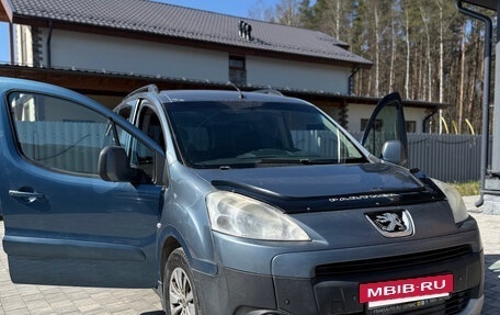Peugeot Partner II рестайлинг 2, 2011 год, 500 000 рублей, 13 фотография
