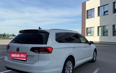 Volkswagen Passat B8 рестайлинг, 2019 год, 1 890 000 рублей, 7 фотография