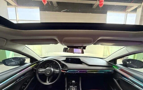 Mazda 3, 2022 год, 1 415 000 рублей, 10 фотография