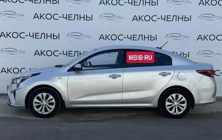 KIA Rio IV, 2021 год, 1 680 000 рублей, 2 фотография