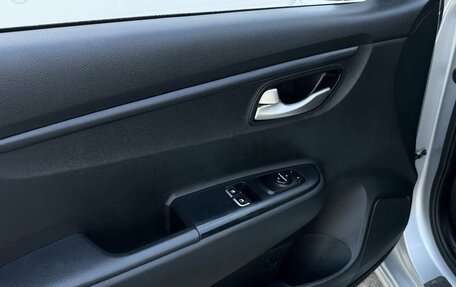 KIA Rio IV, 2021 год, 1 680 000 рублей, 14 фотография