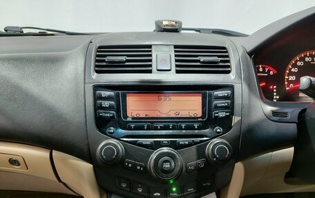 Honda Accord VII рестайлинг, 2003 год, 650 000 рублей, 16 фотография