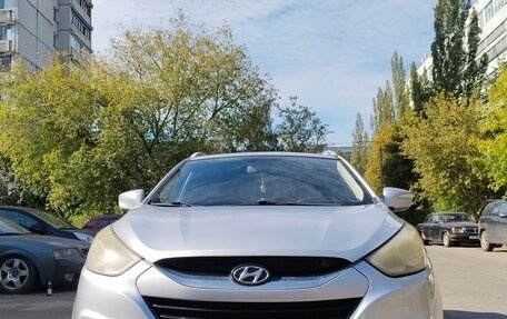 Hyundai ix35 I рестайлинг, 2011 год, 1 150 000 рублей, 1 фотография