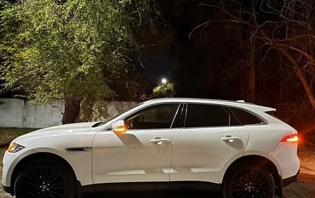 Jaguar F-Pace, 2016 год, 3 300 000 рублей, 4 фотография
