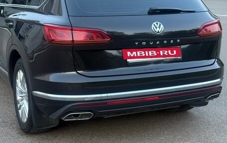 Volkswagen Touareg III, 2018 год, 3 800 000 рублей, 3 фотография