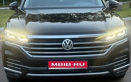 Volkswagen Touareg III, 2018 год, 3 800 000 рублей, 12 фотография